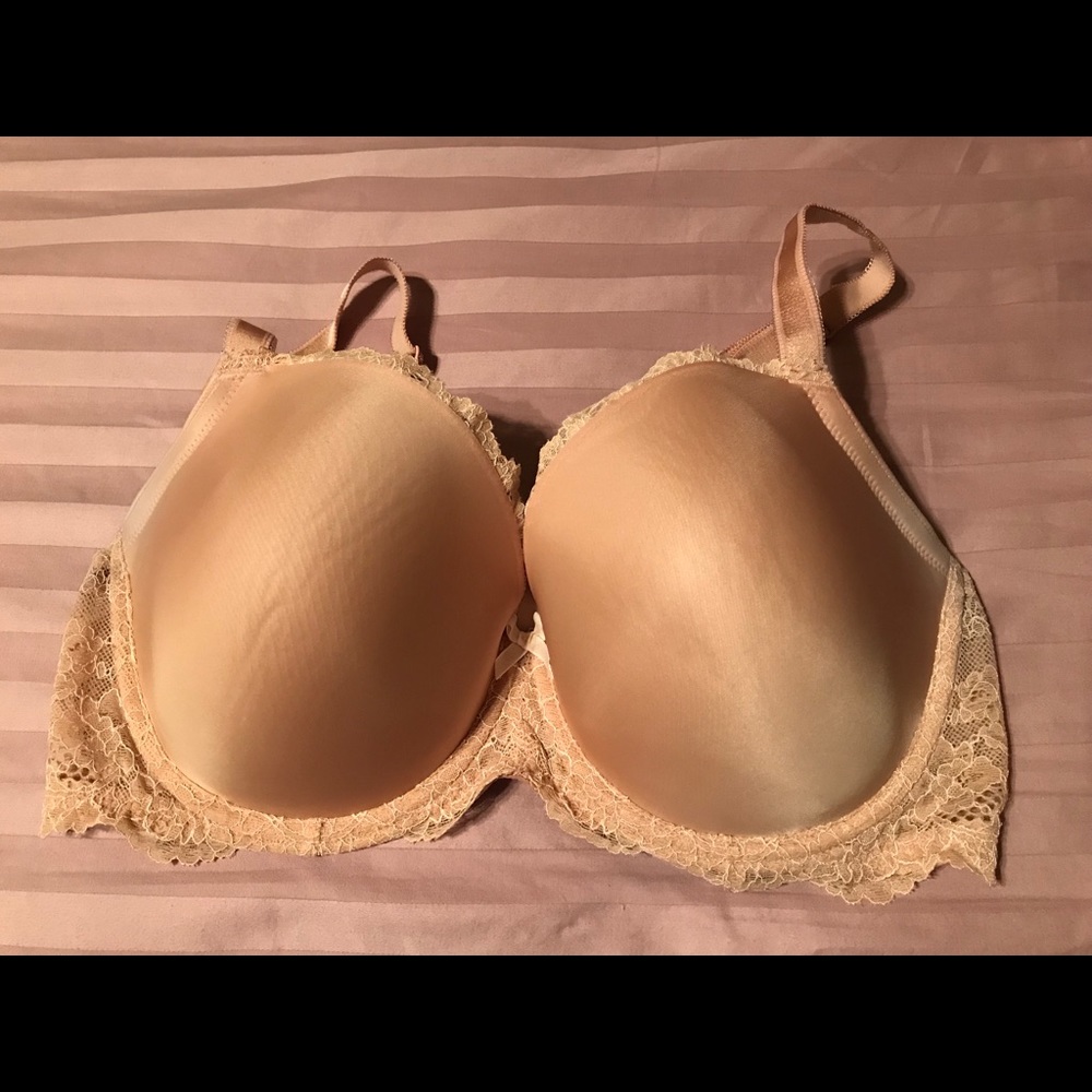 Victoria’s Secret Dream Angels Lined Demi 36DD!